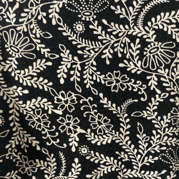 Old navy dress - Picture 3 of 3